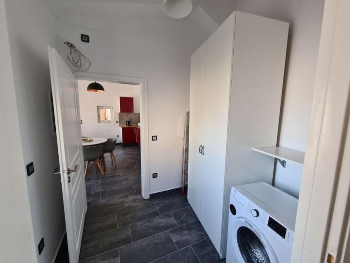 Gythio Townhouse Leilighet Eksteriør bilde