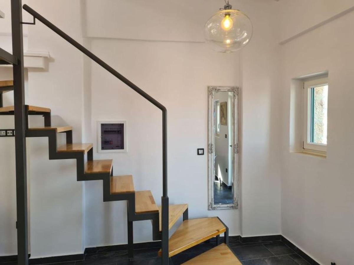 Gythio Townhouse Leilighet Eksteriør bilde