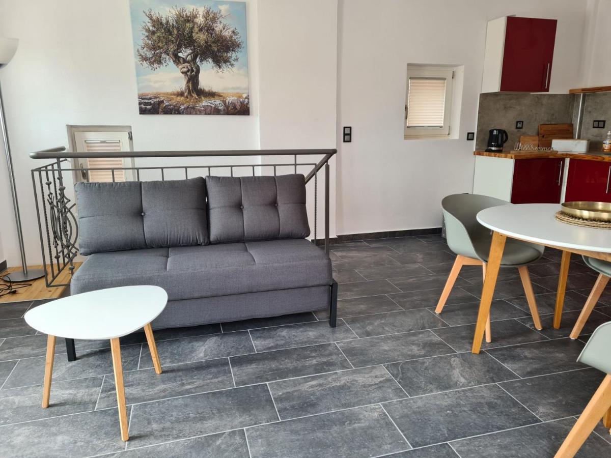 Gythio Townhouse Leilighet Eksteriør bilde
